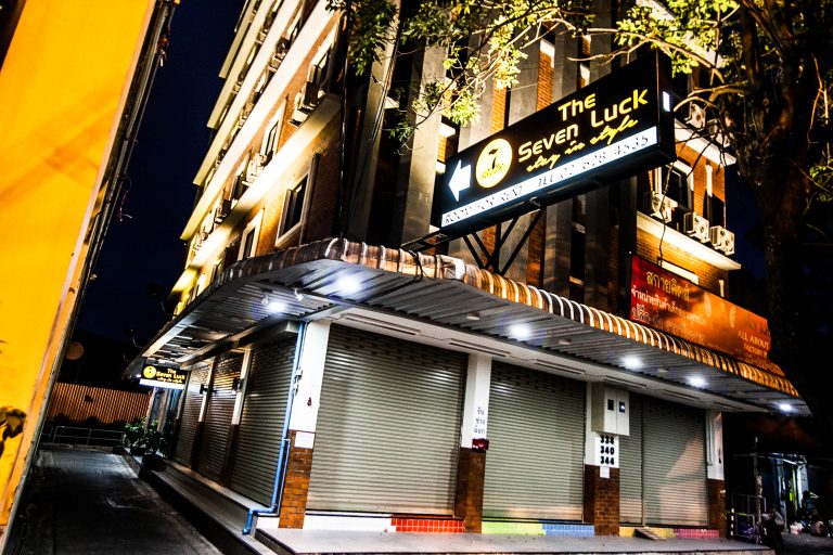 The Seven Luck : Exterior Hotel